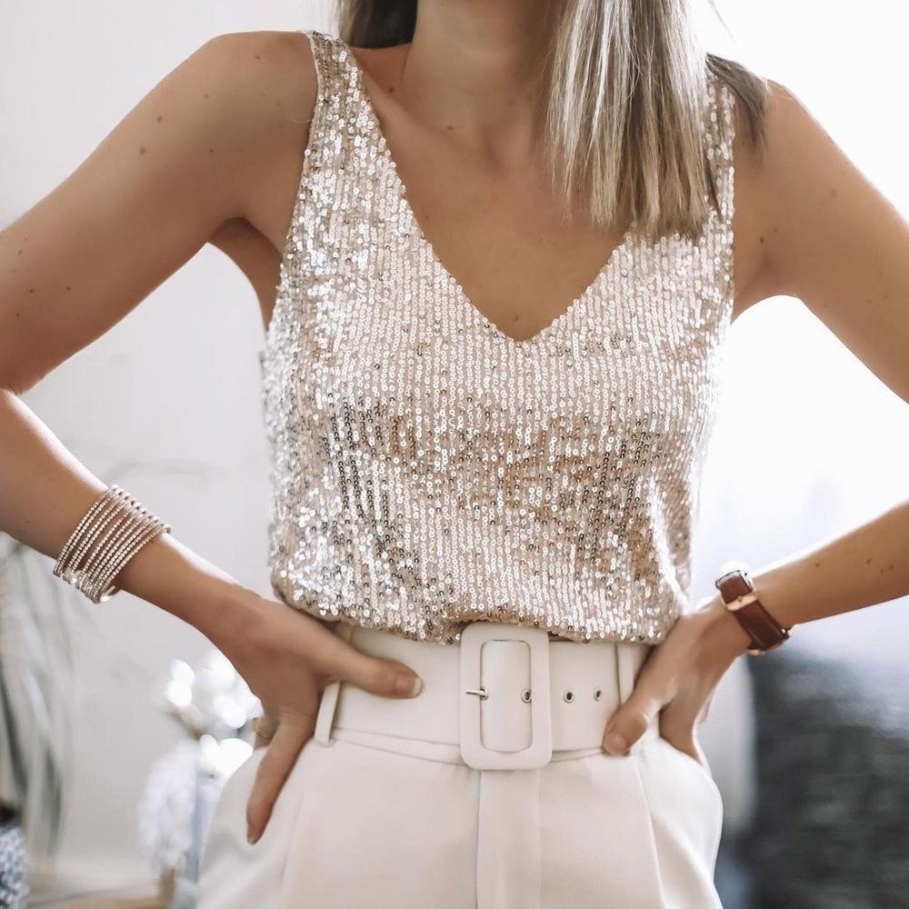 Helena | Glamorous Cami with V-shirt