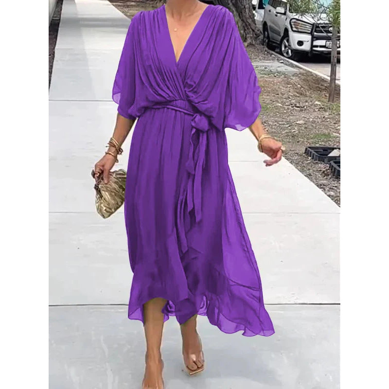 Sabrina - Fließendes V-Ausschnitt-Kleid mit verstellbarem Gürtel
