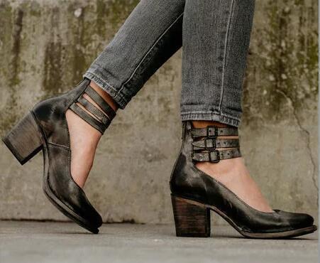 Emilia - Tacchi in pelle vintage con design a doppia fibbia