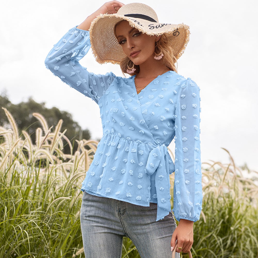 Mariana | Camicetta primaverile da donna in pizzo jacquard con scollo a V
