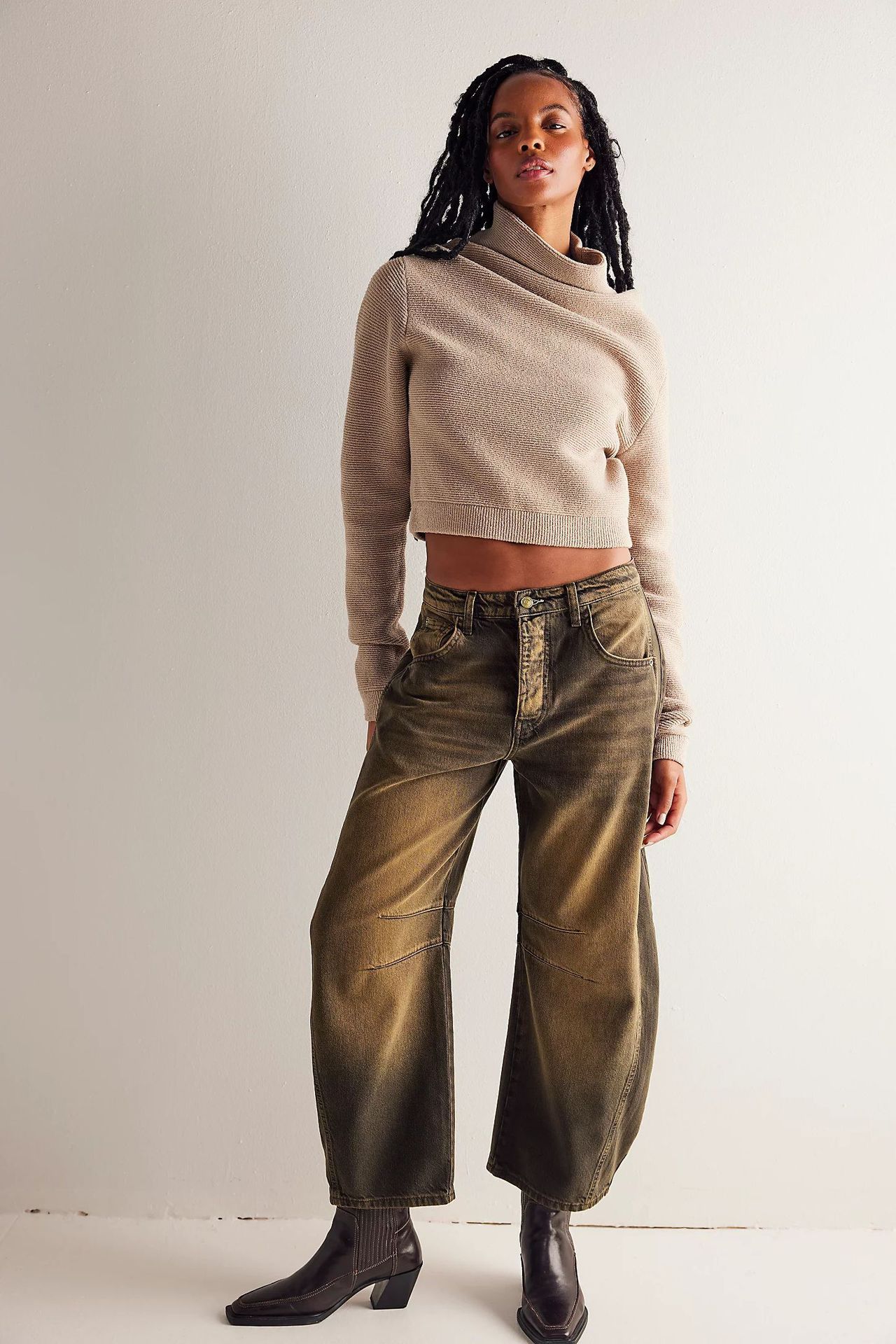 Wynohna | Jeans a vita media con elevato stretch e taglio a barile