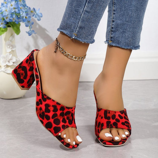 Mila - Sandalias abiertas con estampado de leopardo