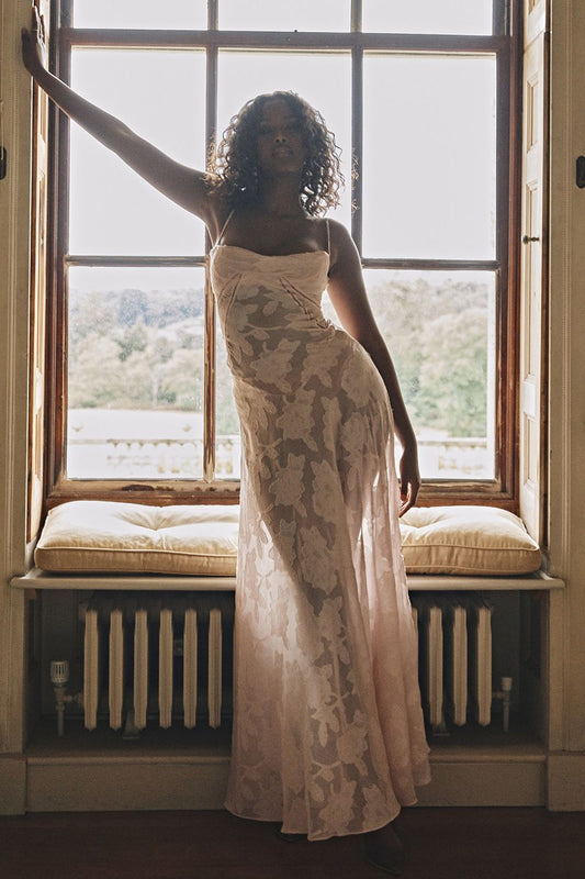 Chandrina - Vestido de fiesta de encaje floral transparente