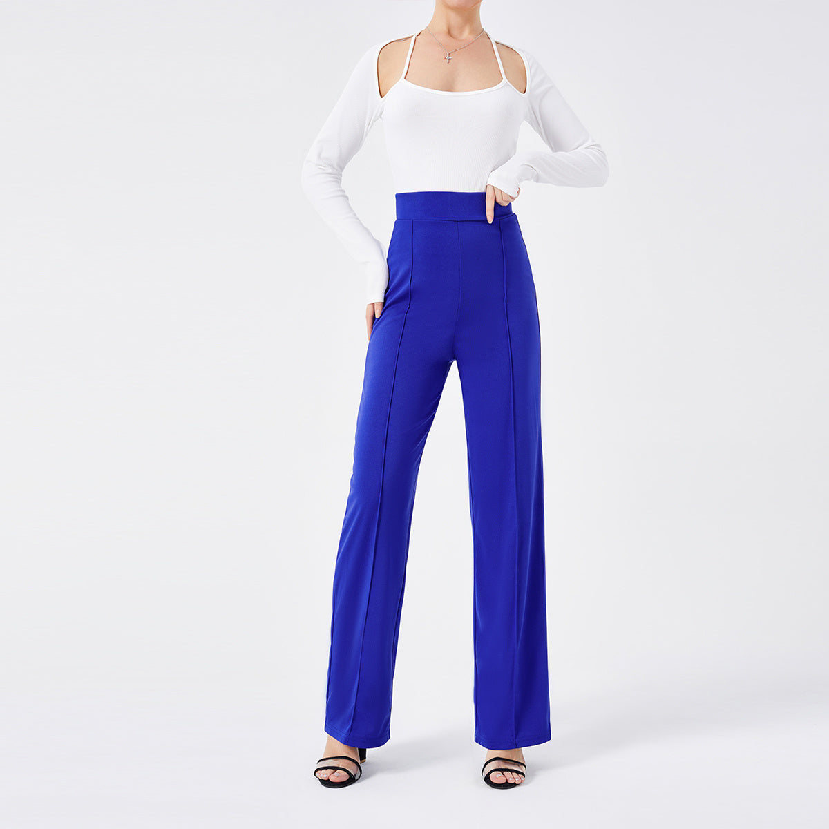 Carmen | Pantaloni casual in tinta unita, vestibilità slim, vita alta e fondo a campana