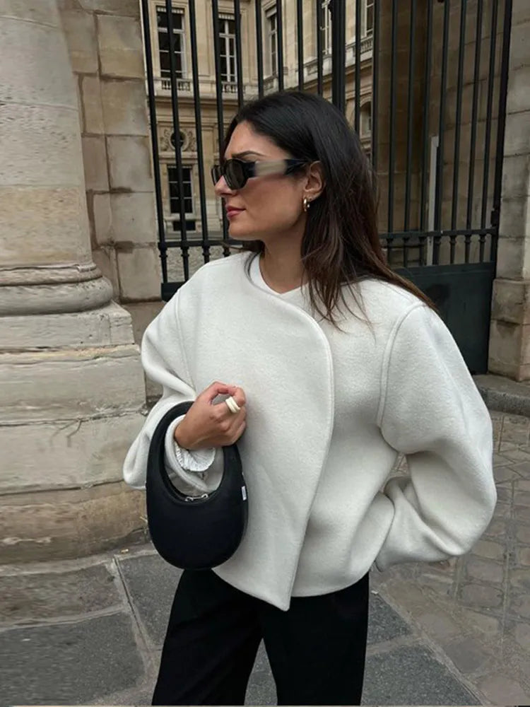 Laura | Giacca corta casual da donna in finta pelle