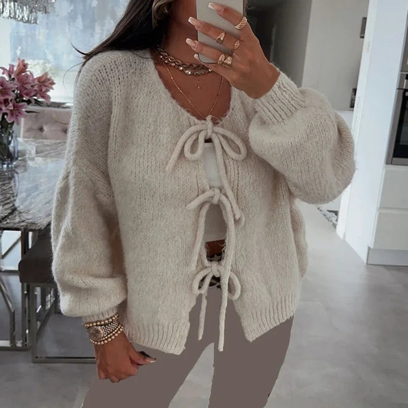 Lucrezia | Cardigan da donna con scollo a V e maniche lunghe