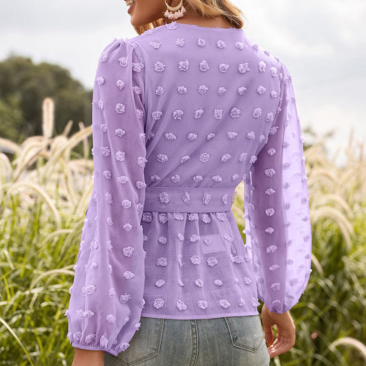 Mariana | Camicetta primaverile da donna in pizzo jacquard con scollo a V