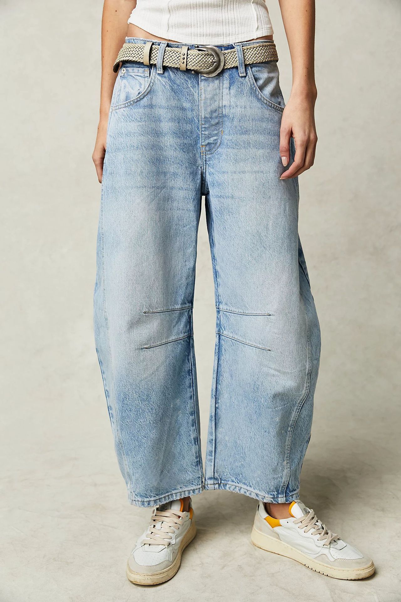 Wynohna | Jeans a vita media con elevato stretch e taglio a barile