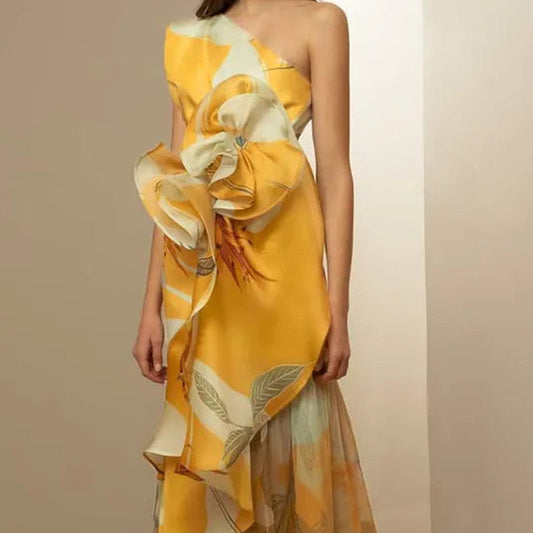 Fiorella - Maxivestido de cóctel drapeado floral con un hombro
