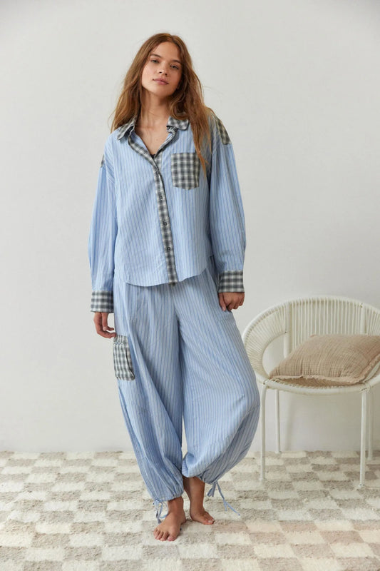 Olivia - Camicia a righe miste con stile oversize e comfort.