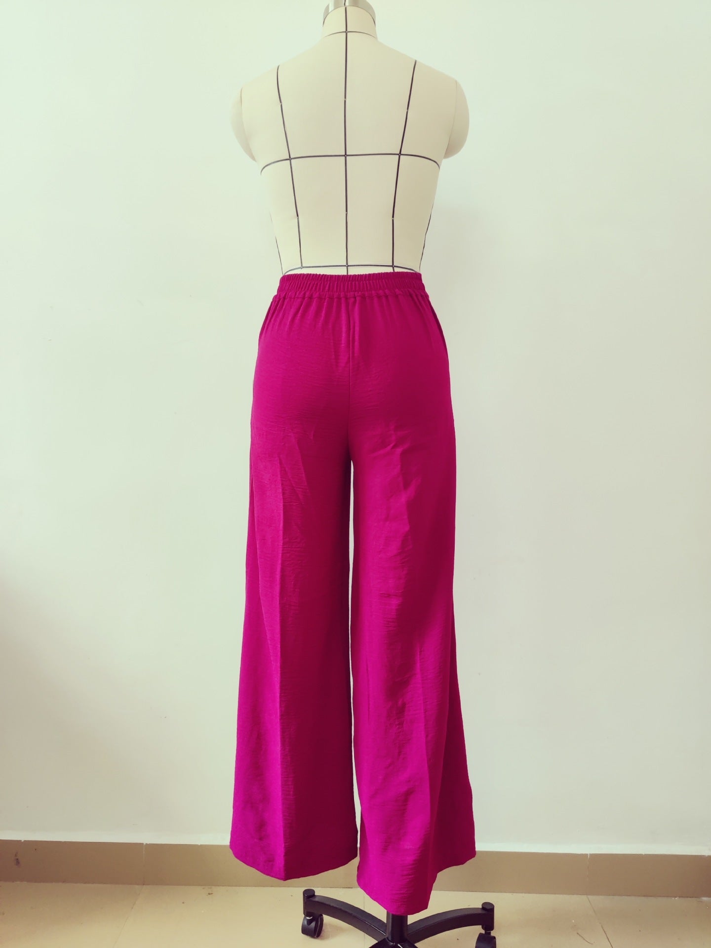 Light blue | Wide-leg, loose-fitting, pleated, solid-colour, casual trousers
